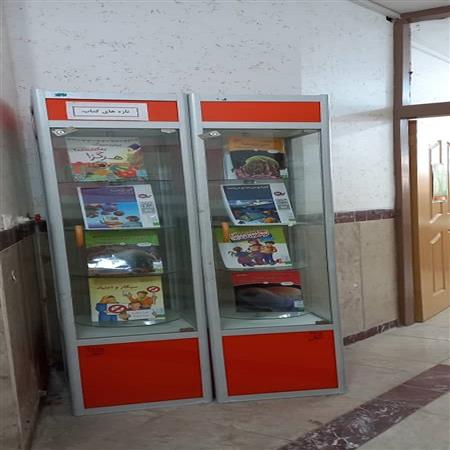 قفسه تازه های کتاب