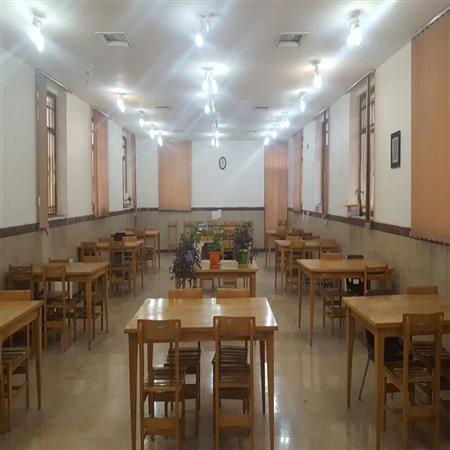 سالن مطالعه خواهران